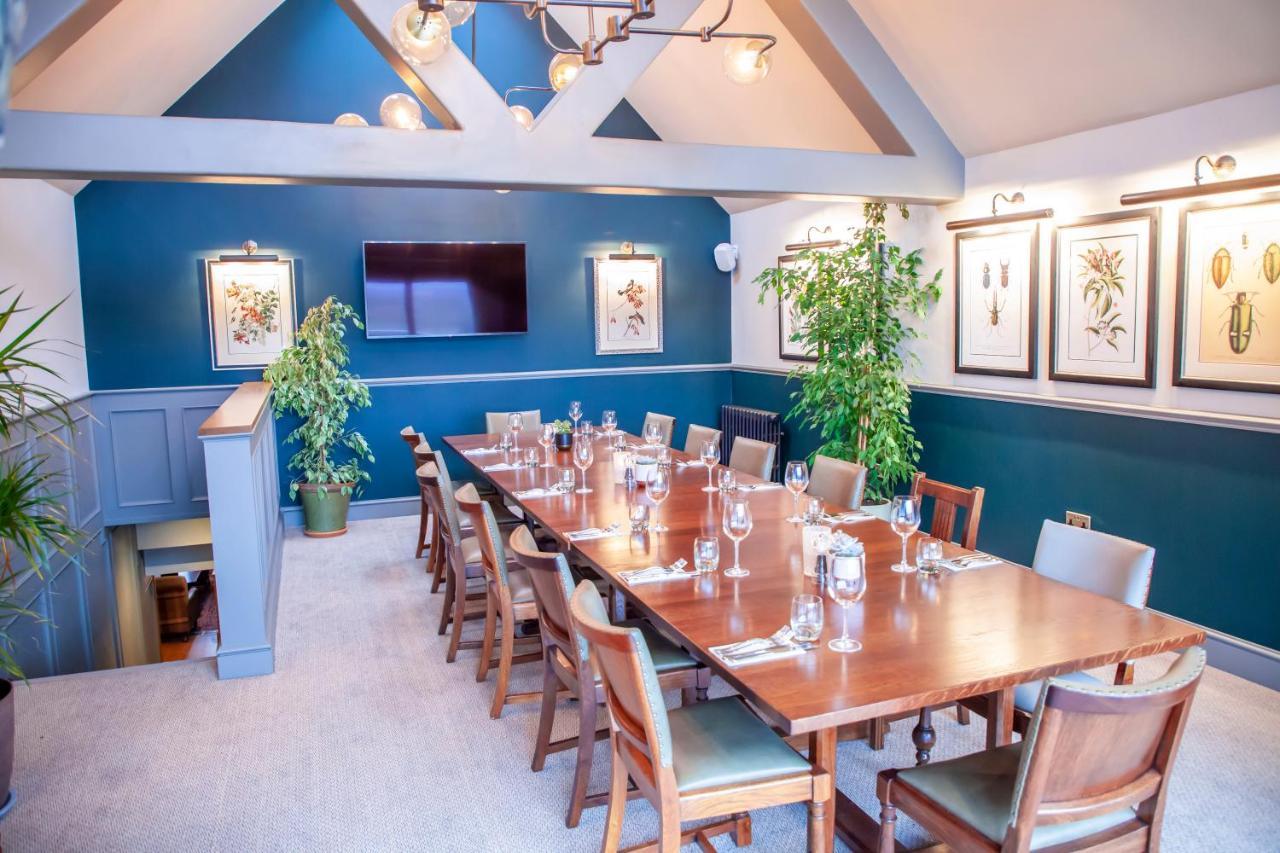 The Bell - Brunning And Price Hotel Alderminster Bagian luar foto